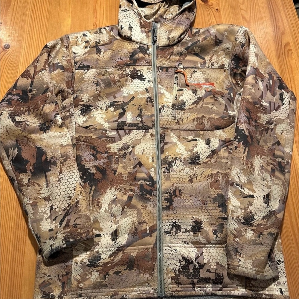 Sitka Gear Traverse Optifade Men’s Camouflage Jacket Like-New Medium